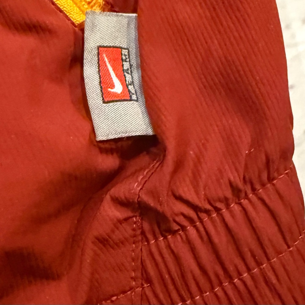 Nike Fit Storm Iowa State Cyclones Windbreaker Large Pullover Zip Red Gold - Picture 4 of 10